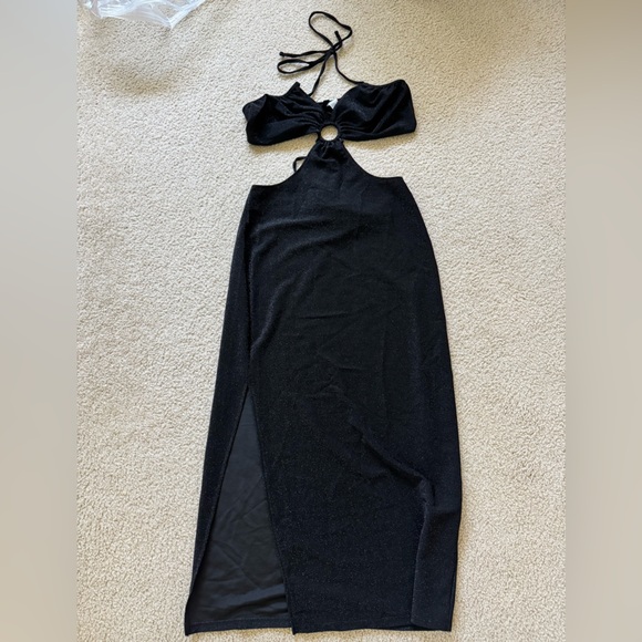 ✨ H&M Divided Black Glitter Halter Maxi Dress – Ring Detail - Picture 3 of 6
